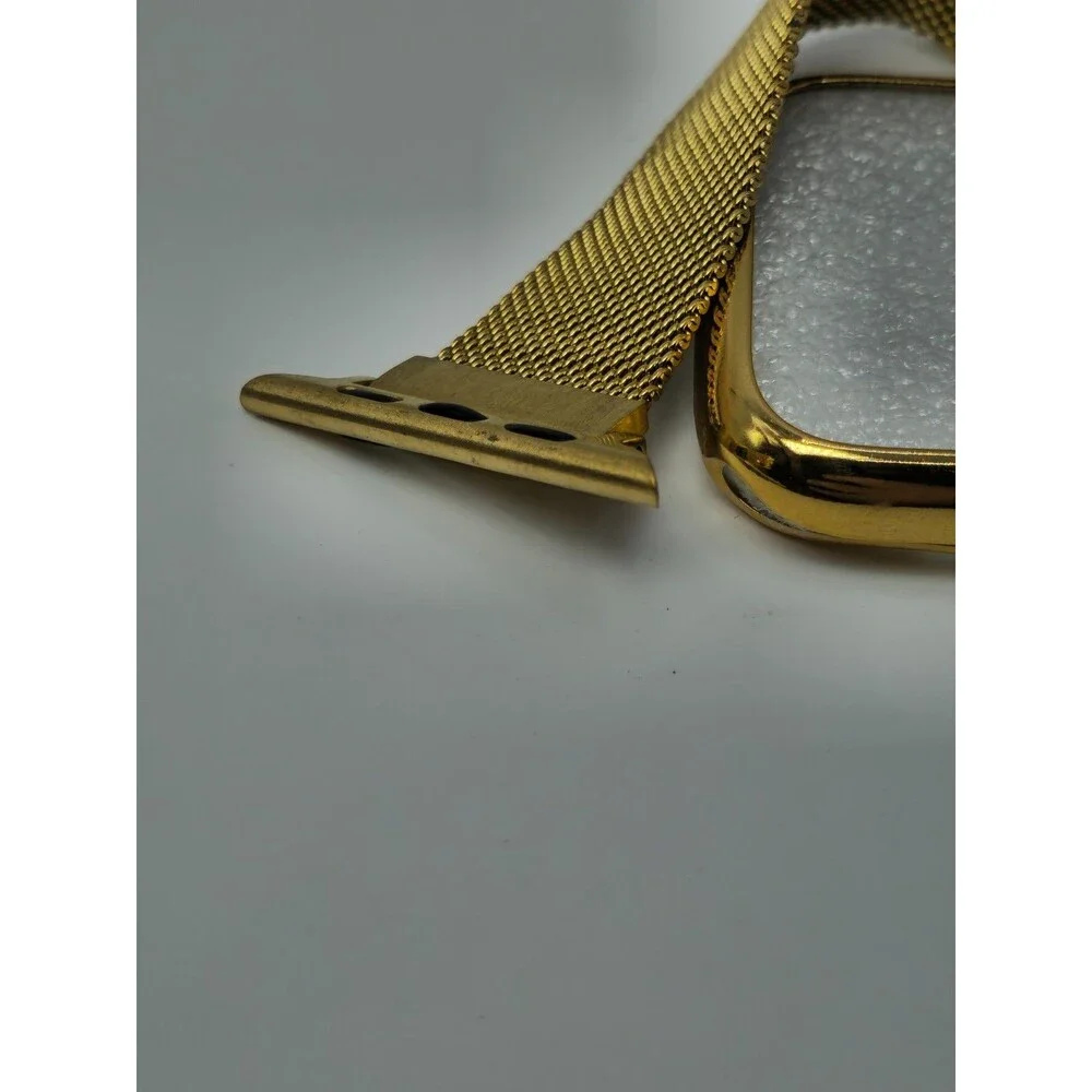 Posh Tech Gold Milanese Apple Watch Band Case Set 42/44/45mm